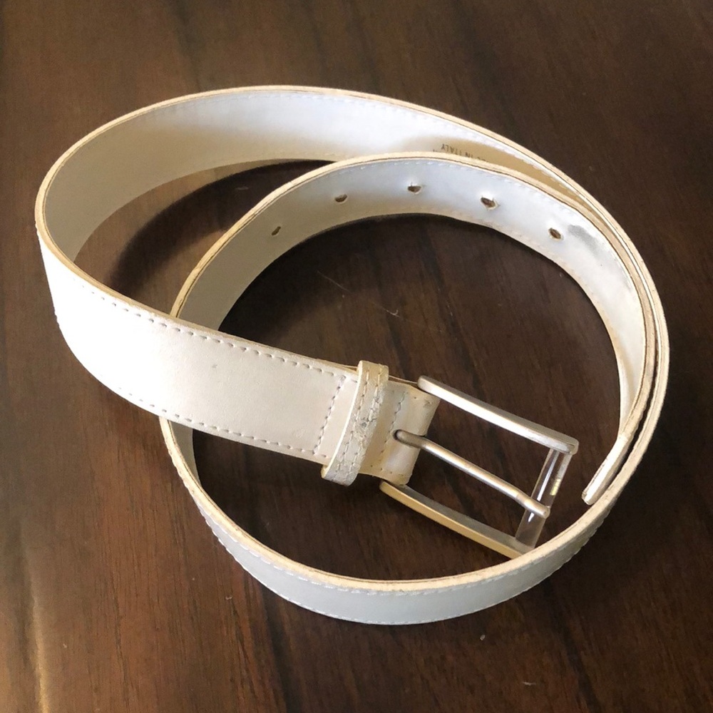 Dismero white leather silver tone buckle belt made in Italy